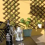 The Yellow House Holiday home Vila Nova de Gaia