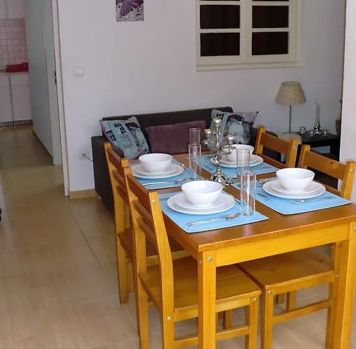 The Yellow House * Vila Nova de Gaia