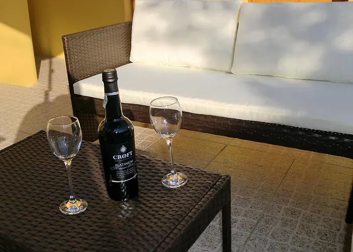 The Yellow House * Vila Nova de Gaia